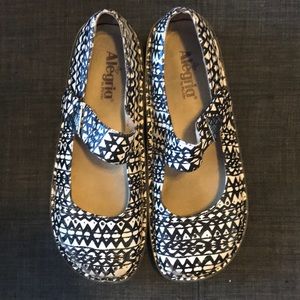 Algeria Mary Jane shoes